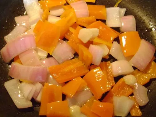 Salsa Huancaina – Huancaina Sauce - preparation Salsa Huancaina – Huancaina Sauce - preparation