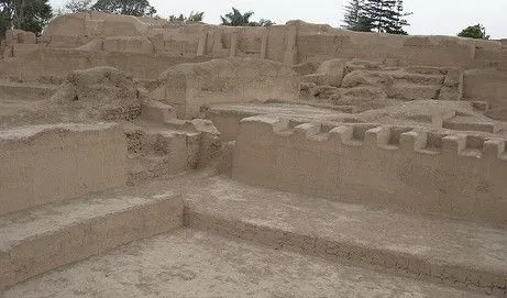 Huaca La Cruz, Maranga Complex, Lima Huaca La Cruz, Maranga Complex, Lima