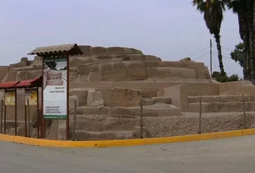Huaca San Miguel, Maranga Complex, Lima Huaca San Miguel, Maranga Complex, Lima