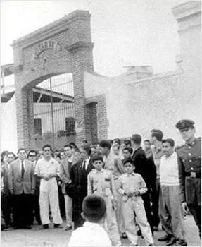 Textile factory in the Lima Area 1872 Textile factory in the Lima Area 1872