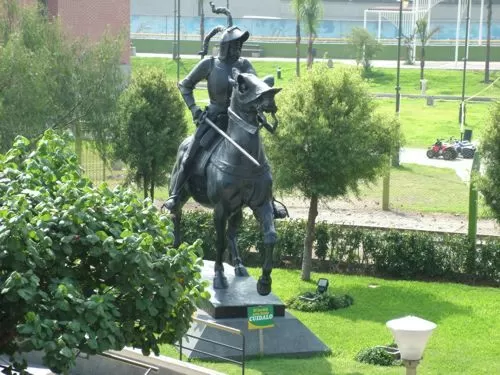 Francisco Pizarro statue at Parque de la Muralla Francisco Pizarro statue at Parque de la Muralla